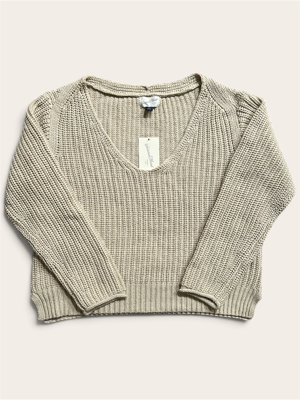 Universal Thread Cream V-Neck Chunky Knit Sweater